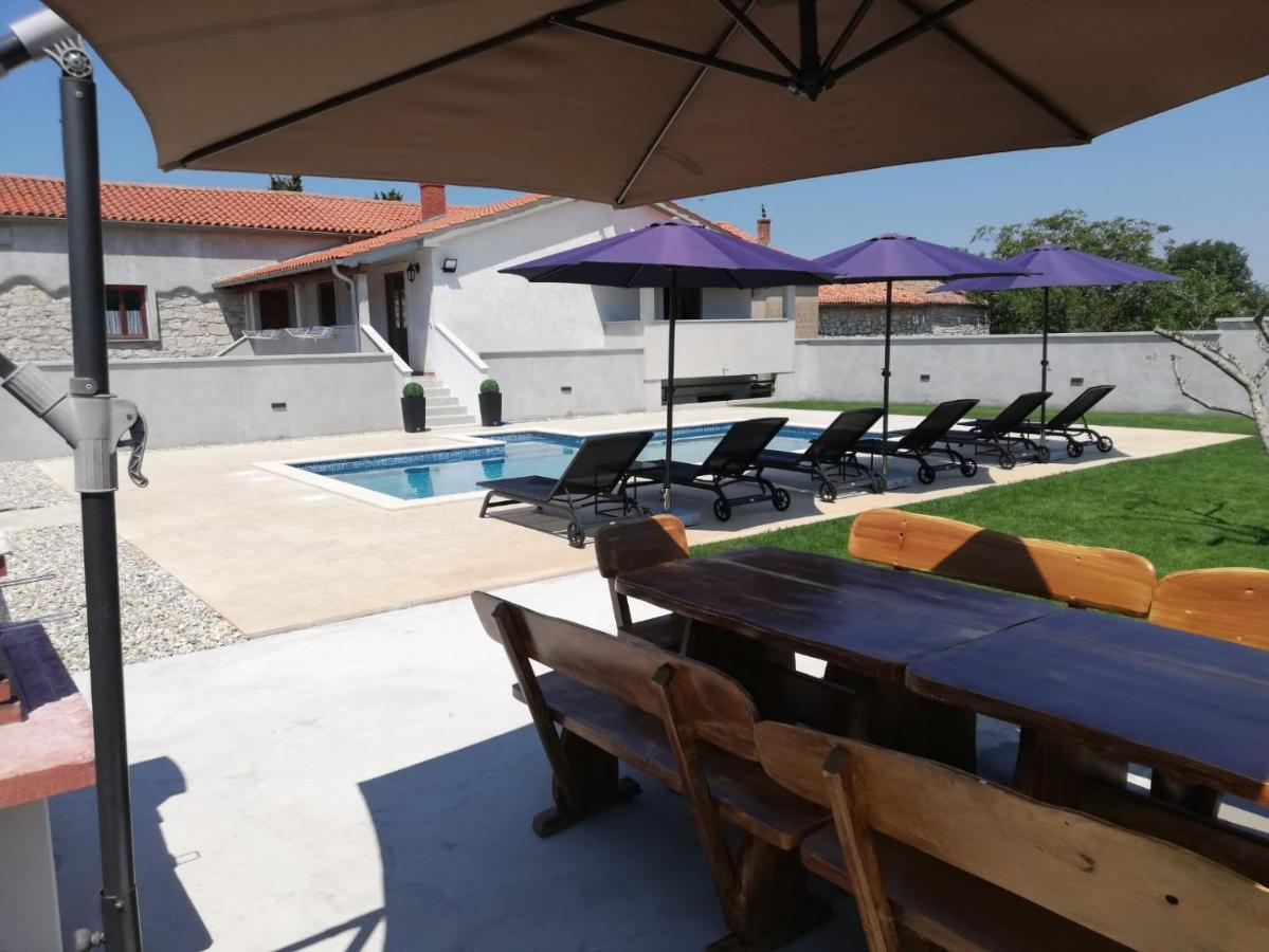Holiday Home Victoria Пореч Екстер'єр фото