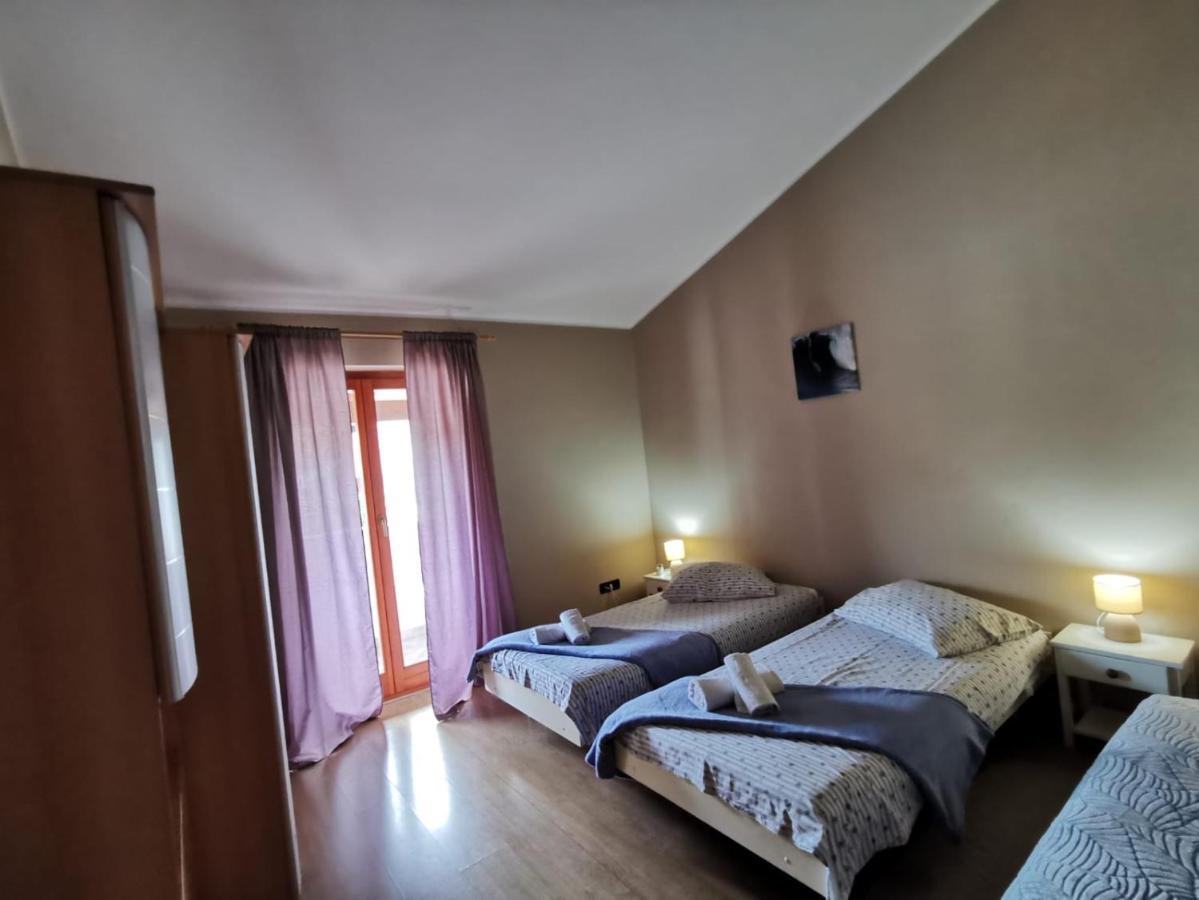 Holiday Home Victoria Пореч Екстер'єр фото