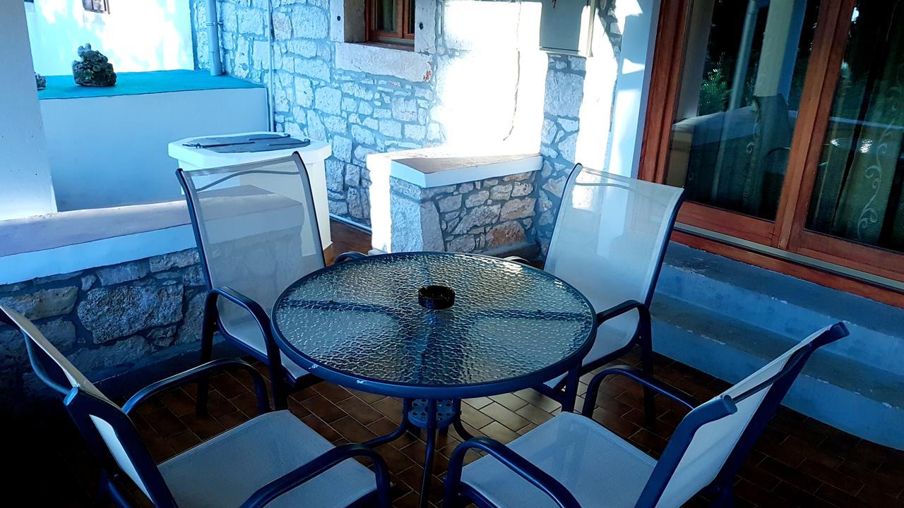Holiday Home Victoria Пореч Екстер'єр фото